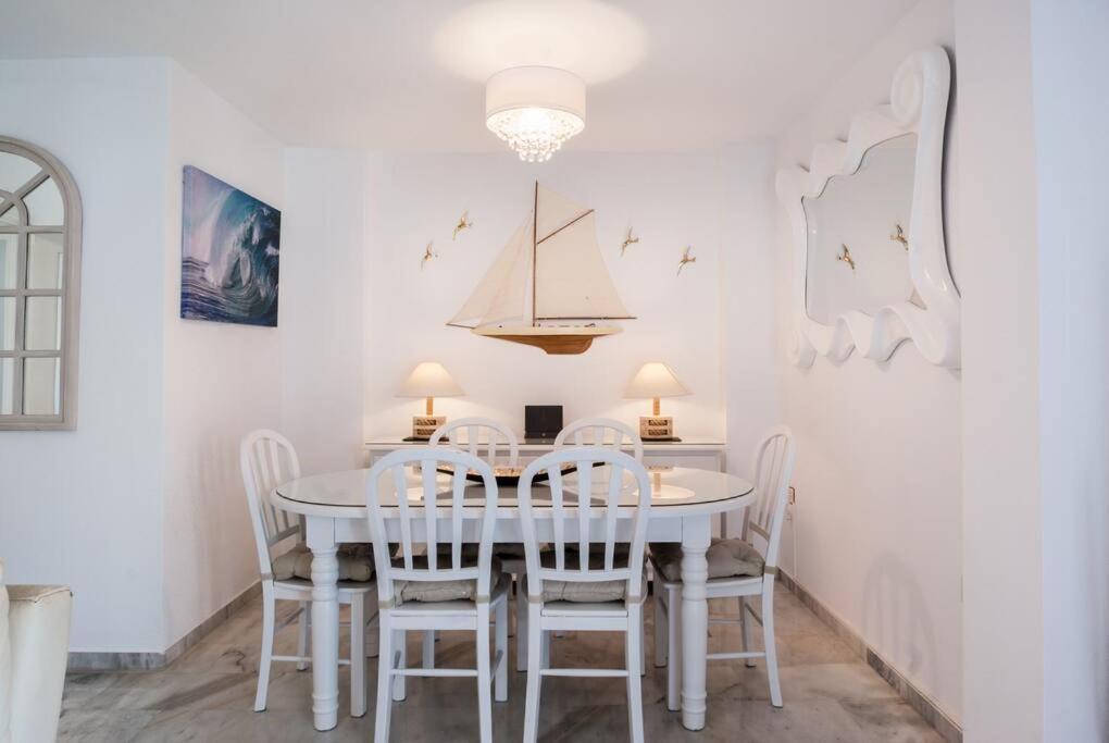 Apartamento Con Piscina Cerca Del Golf En Atalaya - Atalaya Del Golf 31 Estepona Extérieur photo