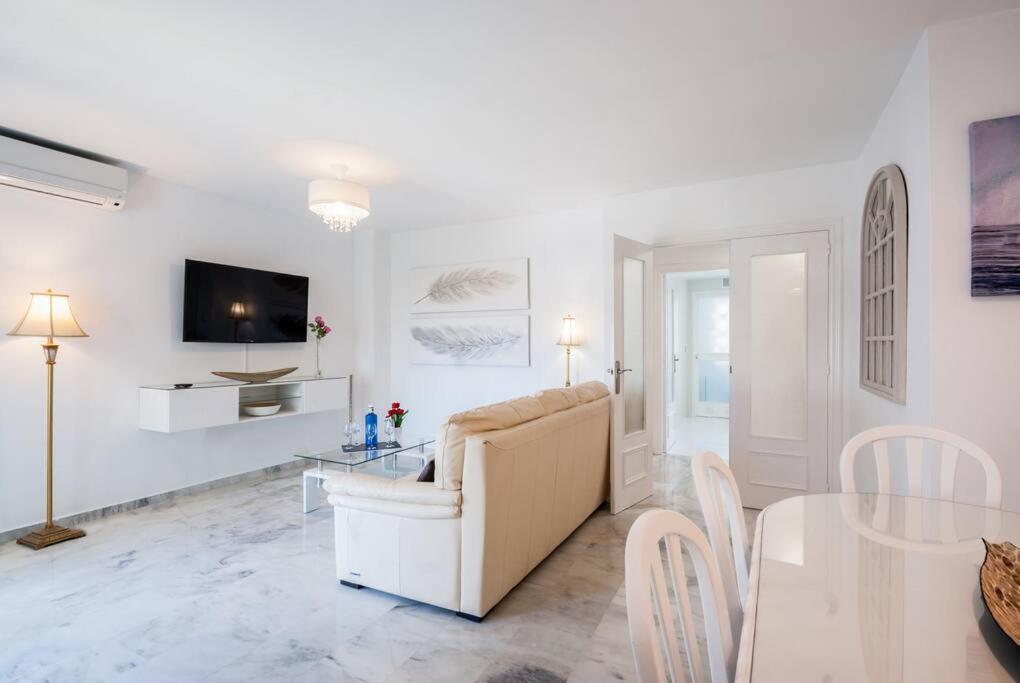 Apartamento Con Piscina Cerca Del Golf En Atalaya - Atalaya Del Golf 31 Estepona Extérieur photo
