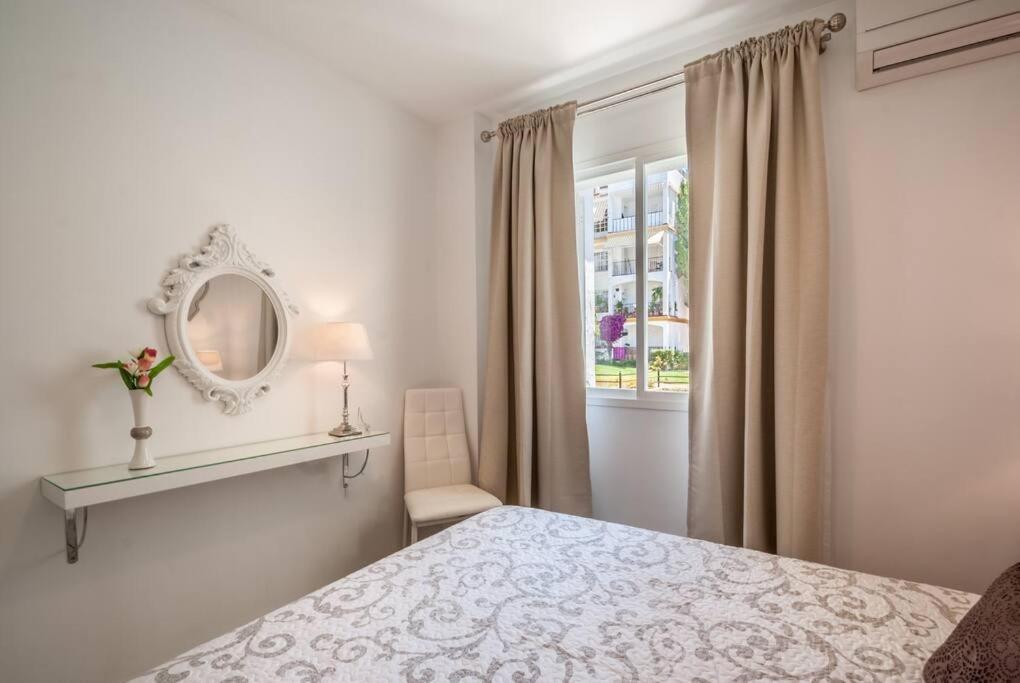 Apartamento Con Piscina Cerca Del Golf En Atalaya - Atalaya Del Golf 31 Estepona Extérieur photo