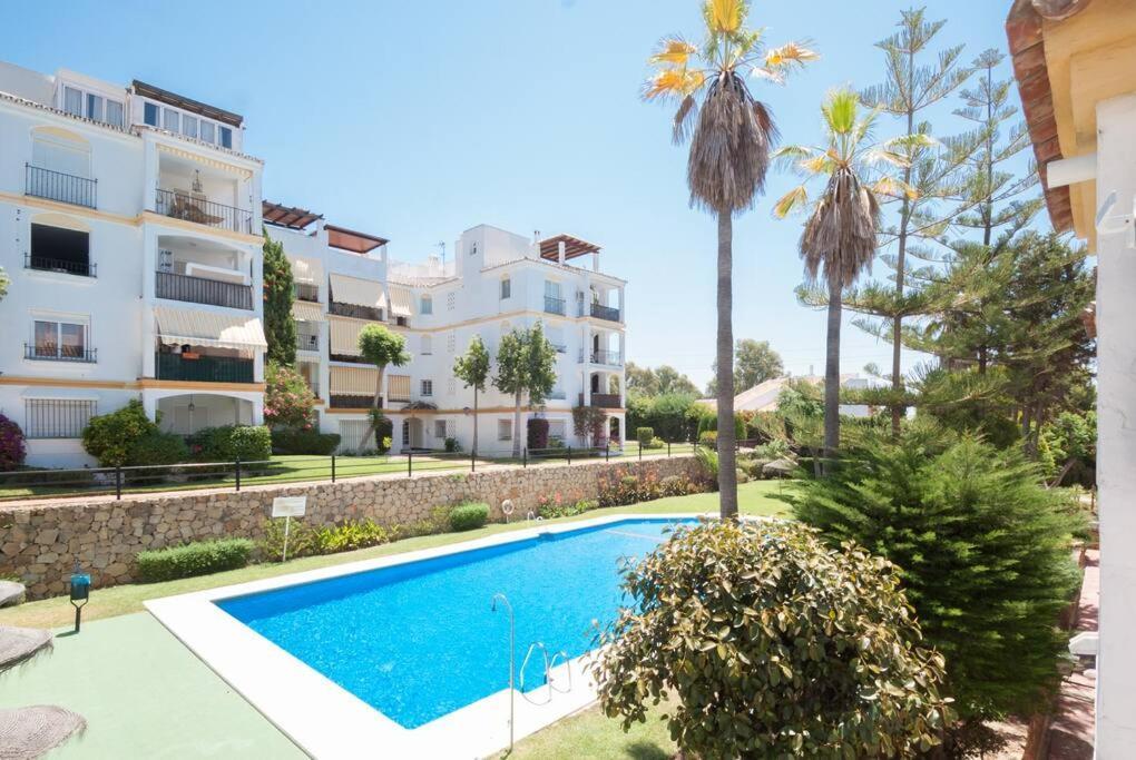 Apartamento Con Piscina Cerca Del Golf En Atalaya - Atalaya Del Golf 31 Estepona Extérieur photo
